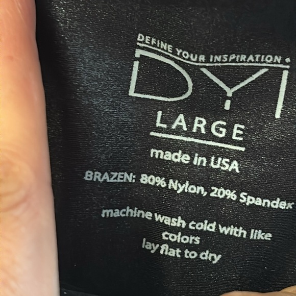 DYI Black High-Rise Glossy Leggings - Picture 4 of 6